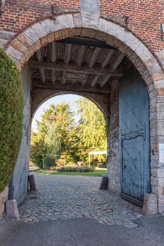 Hôtel La Gentilhommière Artres Exterior foto