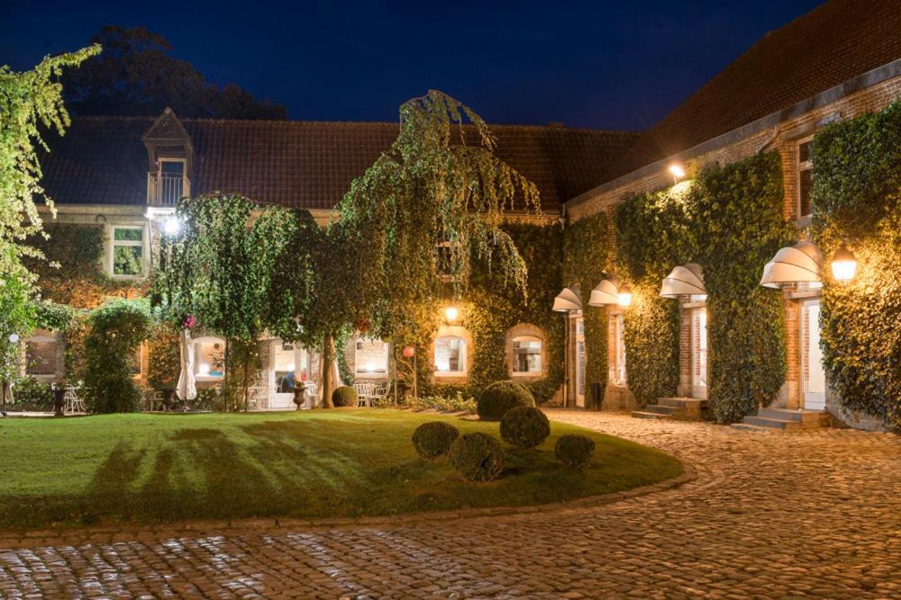 Hôtel La Gentilhommière Artres Exterior foto